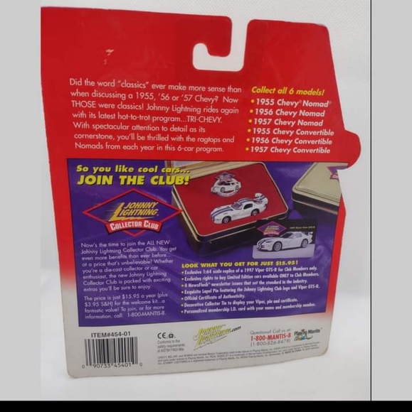 Johnny Lightning Tri-Chevy 1957 Chevy Bel Air - Picture 2 of 2